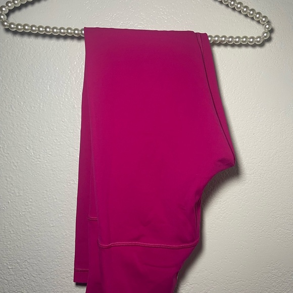 Lululemon Workout Set - Picture 6 of 7